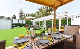 Jacuzzi & Garden Holiday Home